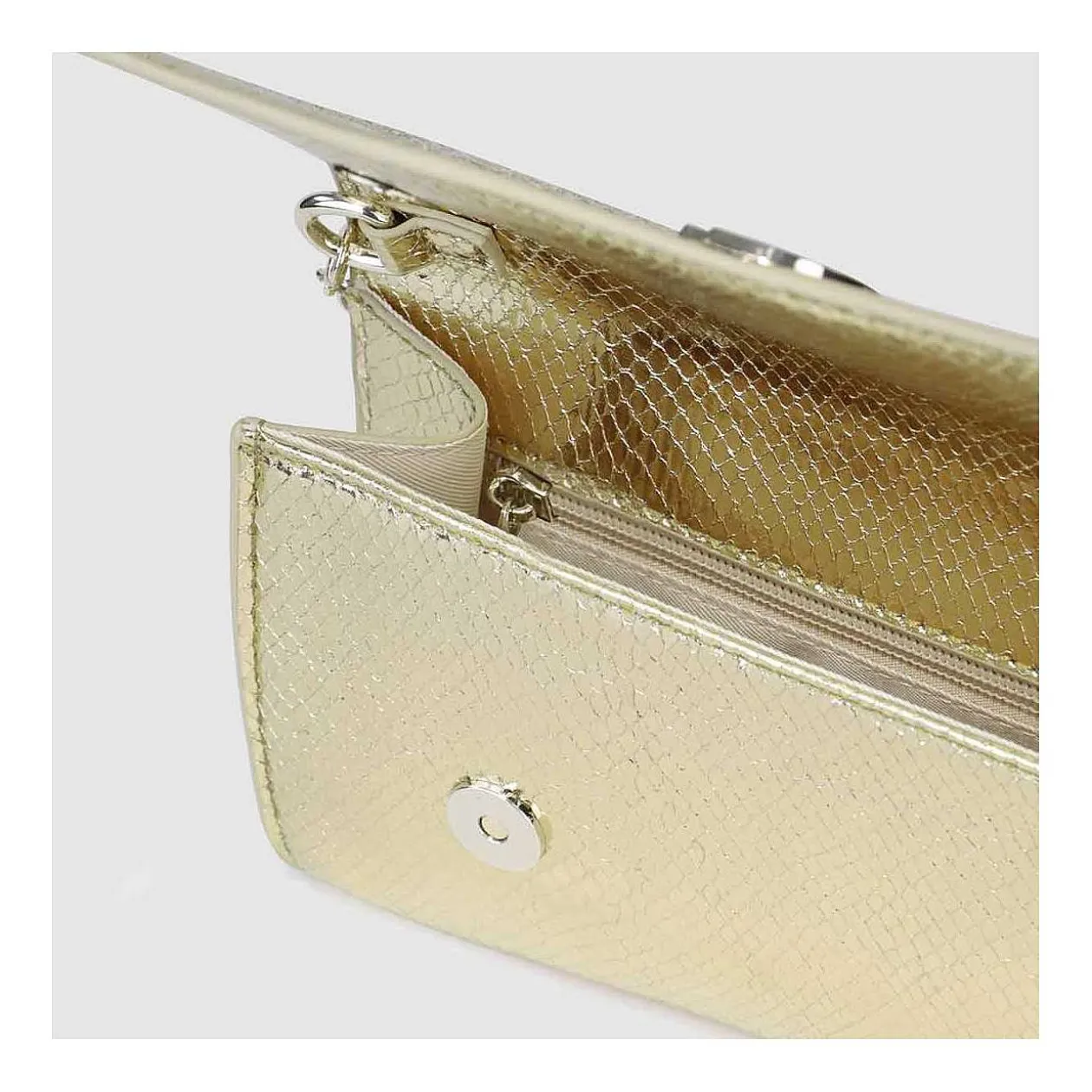 bolso_dorado_vogue_2.webp Flash Sale Bolso Dorado Vogue Mujer Zapatos De Fiesta