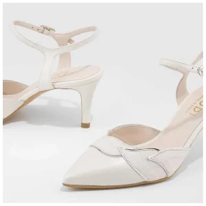 Fashion Salones De Novia Blancos Elina Mujer Salones De Novia