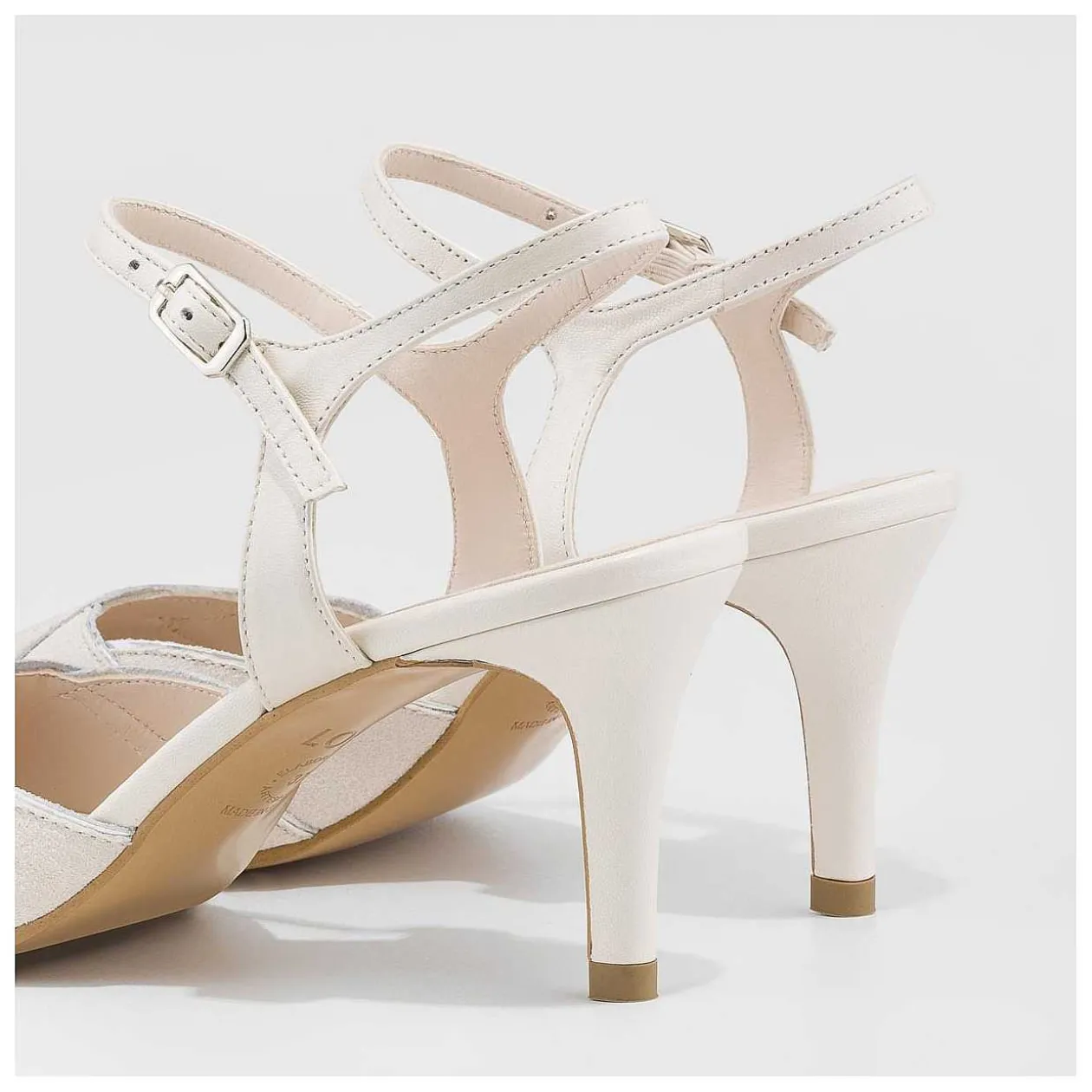 salones_de_novia_blancos_elina_2.webp Fashion Salones De Novia Blancos Elina Mujer Salones De Novia
