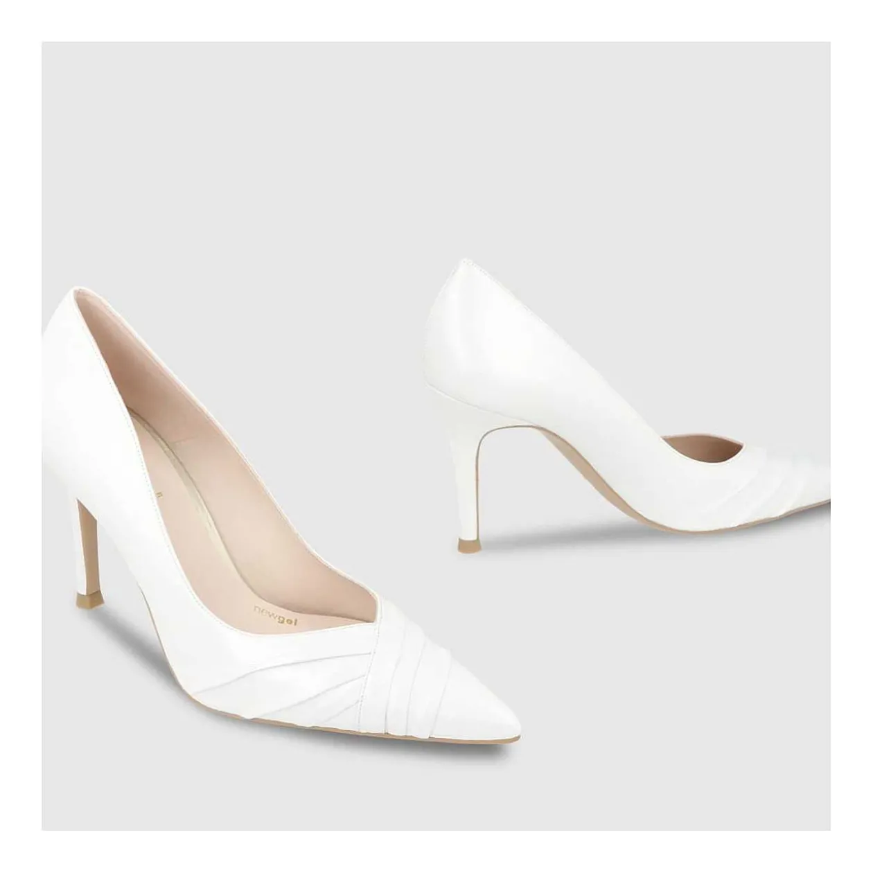salones_de_novia_blancos_sabi_2.webp Outlet Salones De Novia Blancos Sabi Mujer Salones De Novia