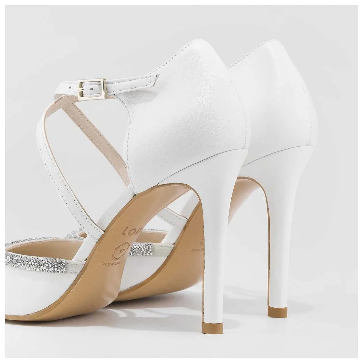 salones_de_novia_blancos_vigor_3.webp Best Sale Salones De Novia Blancos Vigor Mujer Salones De Novia