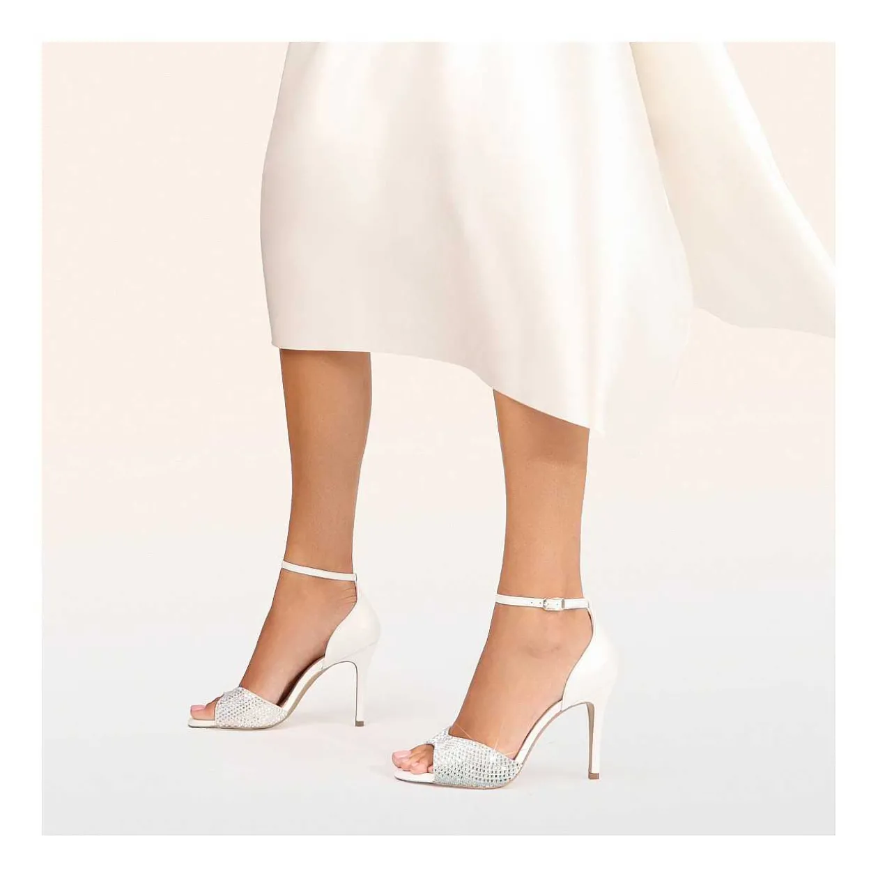 sandalias_de_novia_blancas_yamae_3.webp Sale Sandalias De Novia Blancas Yamae Mujer Sandalias De Novia