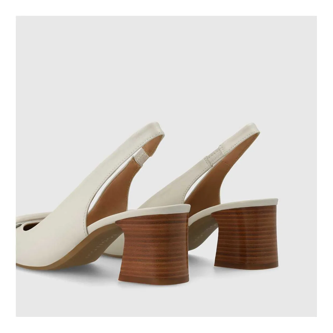 zapatos_de_saln_beige_cla_2-2.webp Outlet Zapatos De Salón Beige Cla4262 Mujer Zapatos De Salón
