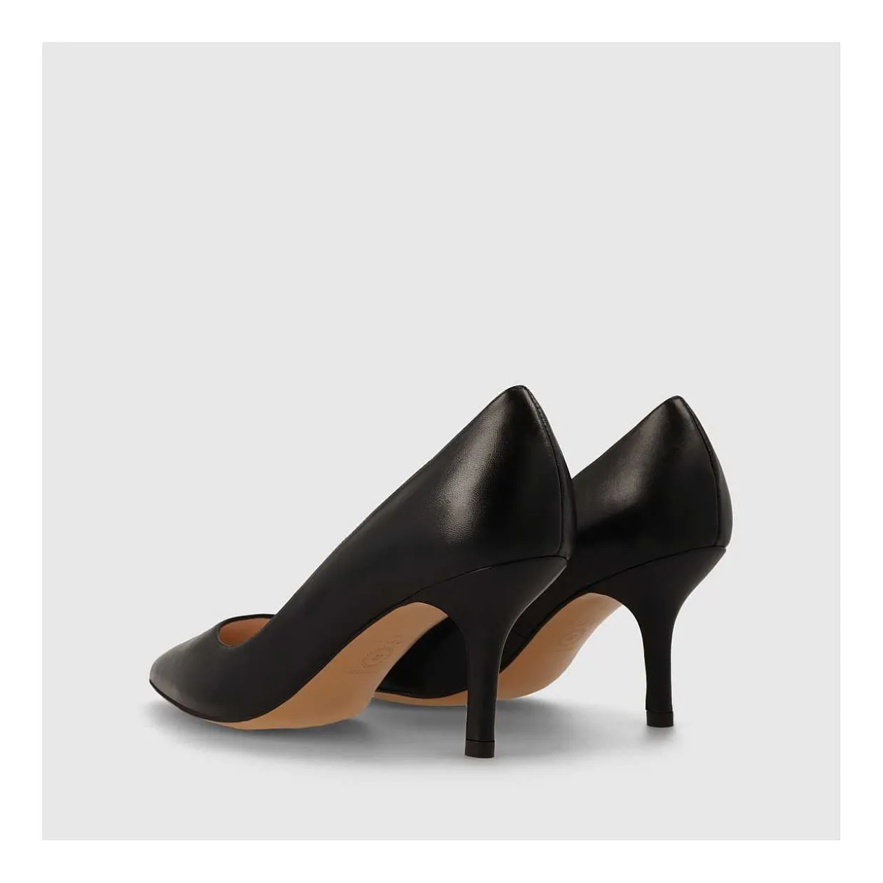 zapatos_de_saln_negros_monroes_2.webp Outlet Zapatos De Salón Negros Monroes Mujer Zapatos De Salón