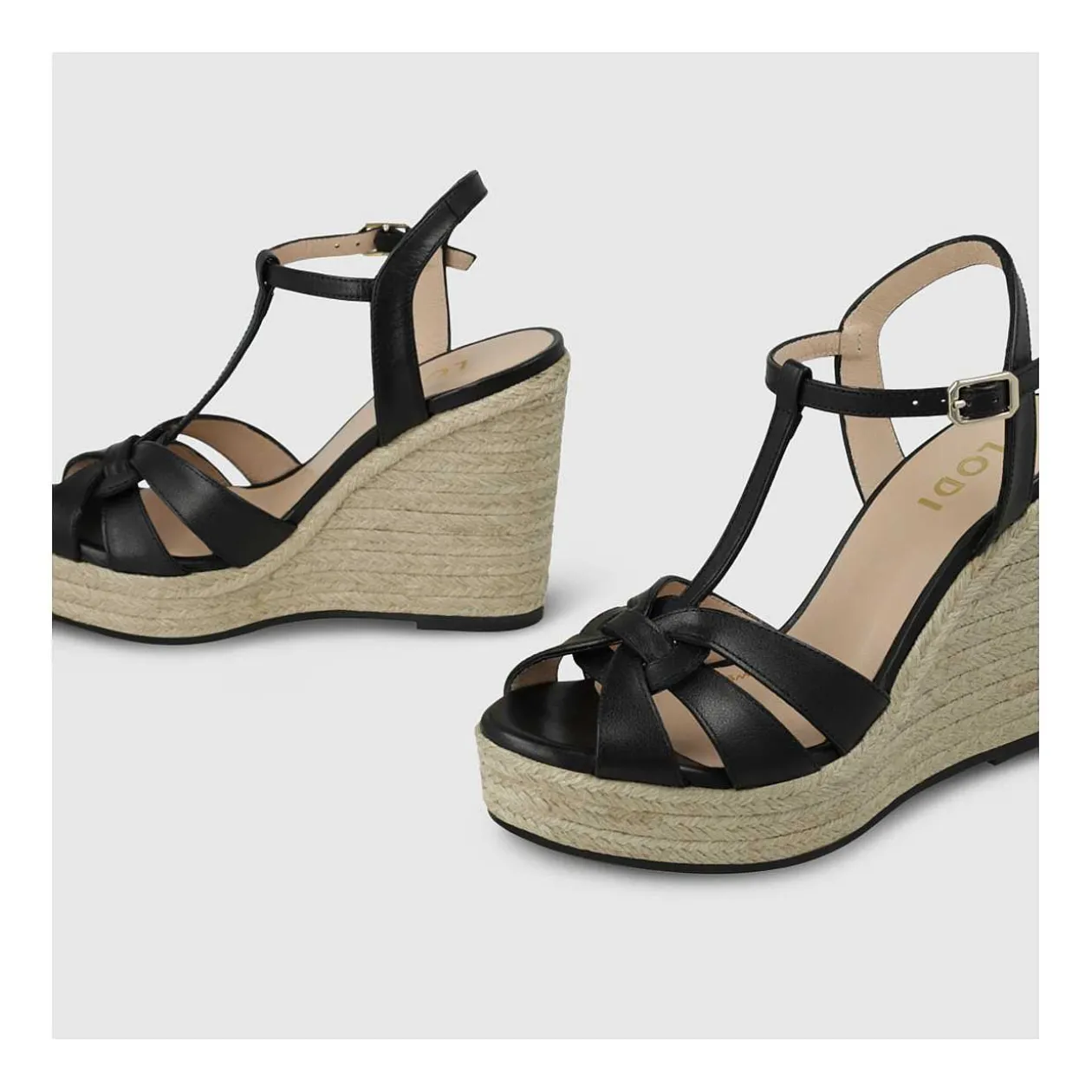 cuas_negras_yunari_3.webp Flash Sale Cuñas Negras Yunari Mujer Cuñas Y Alpargatas